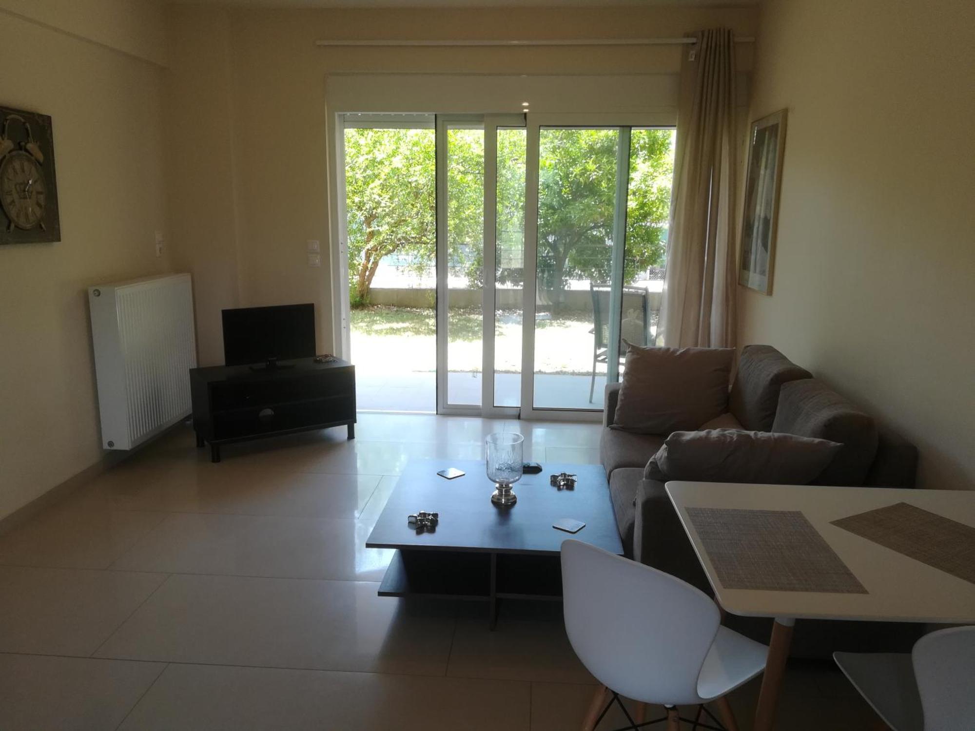 Rose Garden Apartment Kalamata Bagian luar foto
