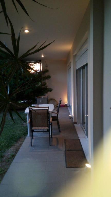 Rose Garden Apartment Kalamata Bagian luar foto