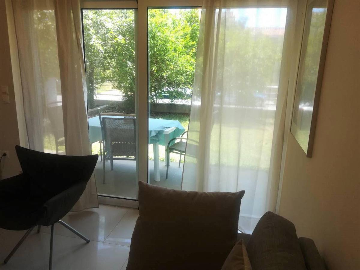 Rose Garden Apartment Kalamata Bagian luar foto